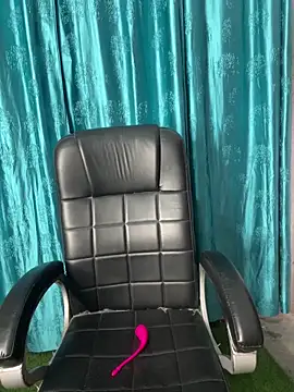 poision51 online show from February 10, 2025, 11:36 am