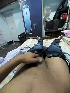 Snapshot of Dexiboy chatting on December 11, 2024, 6:31 pm Dexiboy online show from December 11, 2024, 6:31 pm