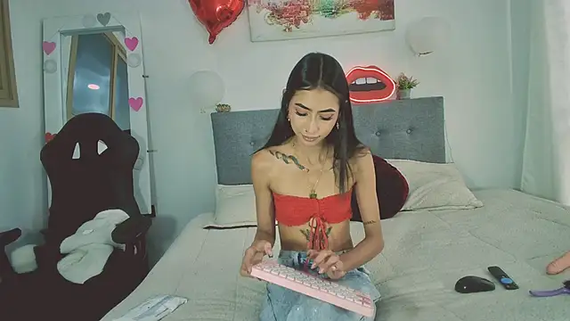 Amberx Sweet online show from March 10, 2026, 7:41 pm