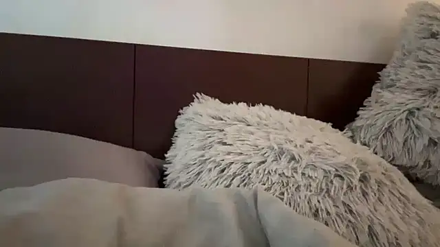 Snapshot of yorkshiregal chatting on December 7, 2024, 8:11 am yorkshiregal online show from December 7, 2024, 8:11 am