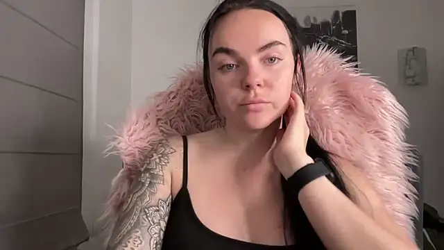 Snapshot of yorkshiregal chatting on December 11, 2024, 6:47 am yorkshiregal online show from December 11, 2024, 6:47 am