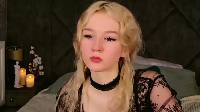 NaomiLoys online show from February 23, 2025, 3:56 am