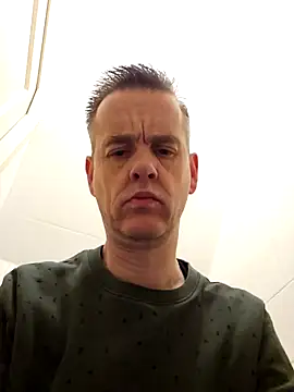 Snapshot of Hectorthyssen1 chatting on January 6, 2025, 7:35 pm Hectorthyssen1 online show from January 6, 2025, 7:35 pm