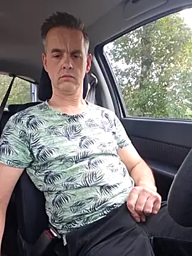 Snapshot of Hectorthyssen1 chatting on September 26, 2025, 2:21 pm Hectorthyssen1 online show from September 26, 2025, 2:21 pm