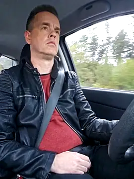 Snapshot of Hectorthyssen1 chatting on October 20, 2025, 3:01 pm Hectorthyssen1 online show from October 20, 2025, 3:01 pm