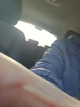 Hectorthyssen1 online show from March 12, 2026, 3:29 pm