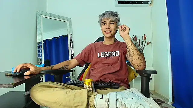 Zacktk7 online show from February 27, 2025, 8:09 pm