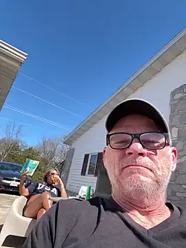 Snapshot of 69vivian chatting on March 11, 2025, 5:57 pm 69vivian online show from March 11, 2025, 5:57 pm