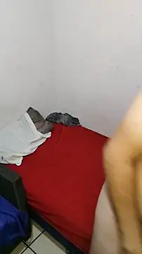 miketripi420 online show from April 16, 2026, 9:21 am