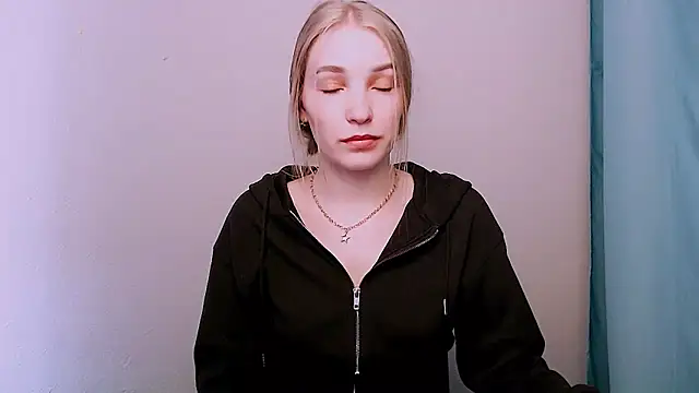 Queen ofLove online show from March 5, 2026, 1:29 pm