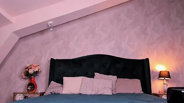 Snapshot of BaileyHays chatting on December 7, 2024, 6:43 am BaileyHays online show from December 7, 2024, 6:43 am