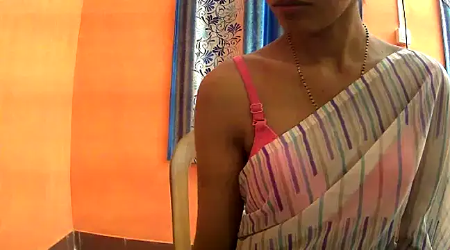 Snapshot of sexy_janu25 chatting on March 11, 2025, 1:23 pm sexy janu25 online show from March 11, 2025, 1:23 pm