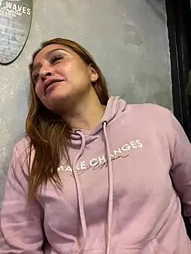 Snapshot of Keittly_ chatting on December 27, 2024, 1:53 am Keittly online show from December 27, 2024, 1:53 am