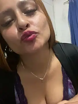 Snapshot of Keittly_ chatting on January 14, 2025, 4:15 am Keittly online show from January 14, 2025, 4:15 am