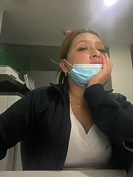 Snapshot of Keittly_ chatting on March 1, 2025, 7:19 am Keittly online show from March 1, 2025, 7:19 am