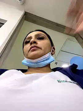 Snapshot of Keittly_ chatting on October 21, 2025, 3:40 am Keittly online show from October 21, 2025, 3:40 am