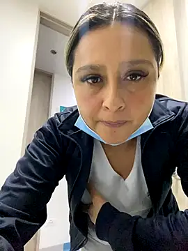 Snapshot of Keittly_ chatting on October 29, 2025, 5:20 am Keittly online show from October 29, 2025, 5:20 am