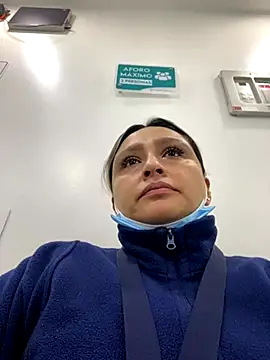 Snapshot of Keittly_ chatting on November 9, 2025, 12:36 pm Keittly online show from November 9, 2025, 12:36 pm