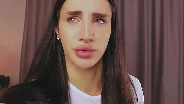 Kim Oberlin  online show from November 7, 2025, 11:32 am