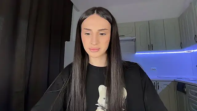 Kim Oberlin  online show from February 28, 2026, 1:12 pm