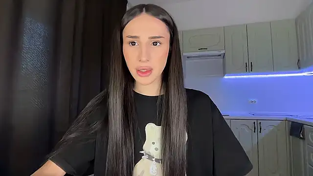 Kim Oberlin  online show from March 20, 2026, 10:42 am