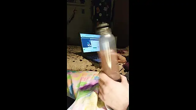 Gilgamesch1704 online show from December 2, 2025, 6:41 am