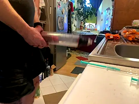 Gilgamesch1704 online show from December 14, 2025, 8:20 am