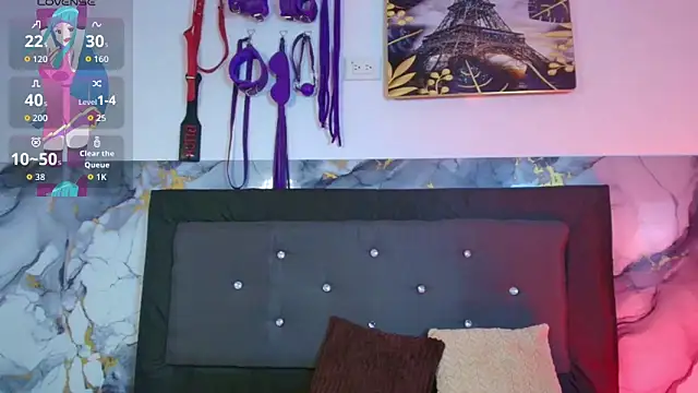 couple lovelyds online show from April 11, 2026, 9:08 pm