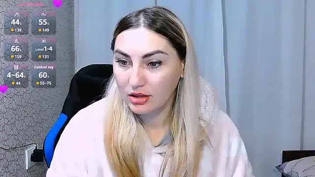 JaneLaJewel online show from October 31, 2025, 9:16 pm