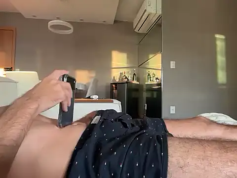 gabrielc27 online show from January 18, 2026, 10:02 pm