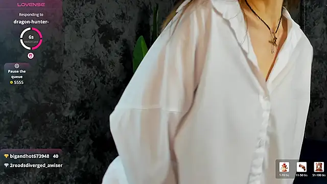 Lillian White online show from May 15, 2026, 11:45 pm