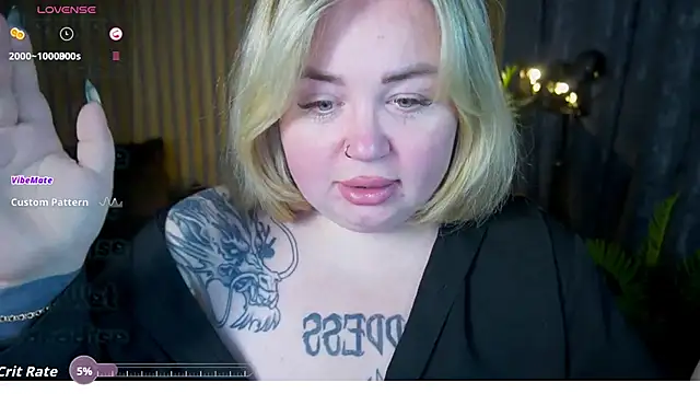 ZaraReignn online show from March 7, 2026, 8:50 pm