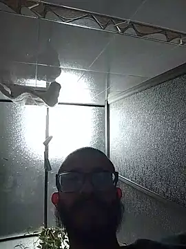 Snapshot of hairyserious chatting on November 8, 2025, 1:00 pm hairyserious online show from November 8, 2025, 1:00 pm