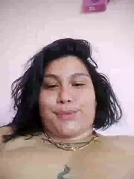 Snapshot of Marilin_Jessie chatting on December 29, 2024, 3:35 pm Marilin Jessie online show from December 29, 2024, 3:35 pm