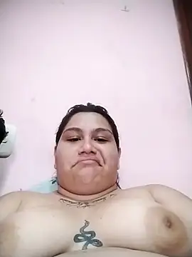 Snapshot of Marilin_Jessie chatting on March 21, 2025, 1:24 am Marilin Jessie online show from March 21, 2025, 1:24 am