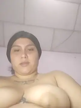 Snapshot of Marilin_Jessie chatting on September 14, 2025, 6:51 pm Marilin Jessie online show from September 14, 2025, 6:51 pm