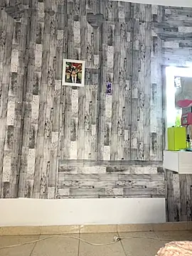 Violetrousse online show from March 28, 2026, 6:40 pm