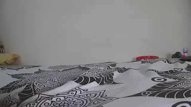 Snapshot of Nadesdhaa chatting on November 7, 2025, 1:44 pm Nadesdhaa online show from November 7, 2025, 1:44 pm