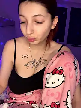 Snapshot of Alissa_kiss chatting on December 12, 2024, 10:31 pm Alissa kiss online show from December 12, 2024, 10:31 pm