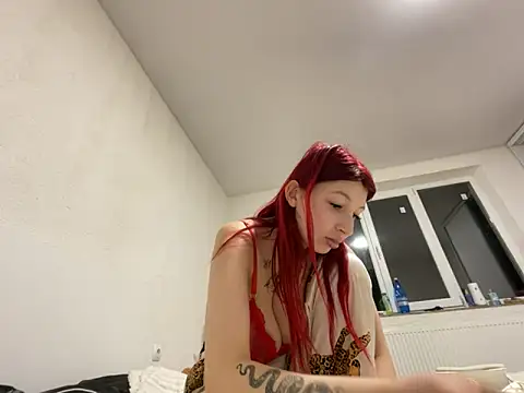 Snapshot of Alissa_kiss chatting on March 14, 2025, 6:29 pm Alissa kiss online show from March 14, 2025, 6:29 pm