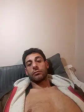 Snapshot of MrTamburine22 chatting on February 15, 2025, 4:45 pm MrTamburine22 online show from February 15, 2025, 4:45 pm