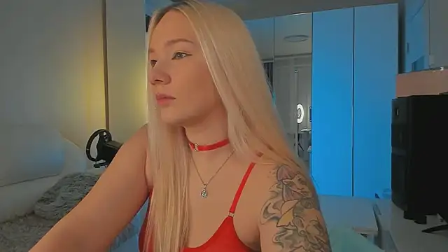 1AlexaGoddess3 online show from February 17, 2025, 2:53 am