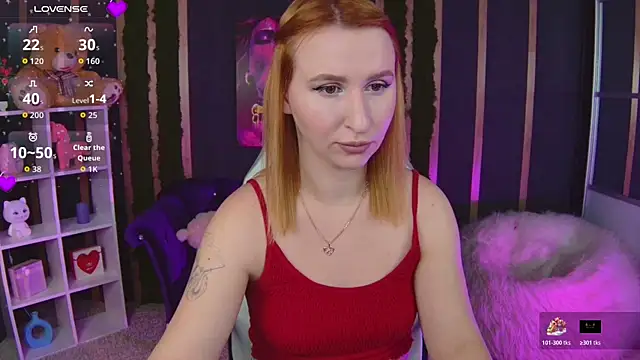 AliceBYKiss online show from February 21, 2026, 7:04 pm