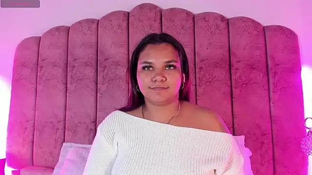 Carolina Evanss online show from December 3, 2025, 6:10 am