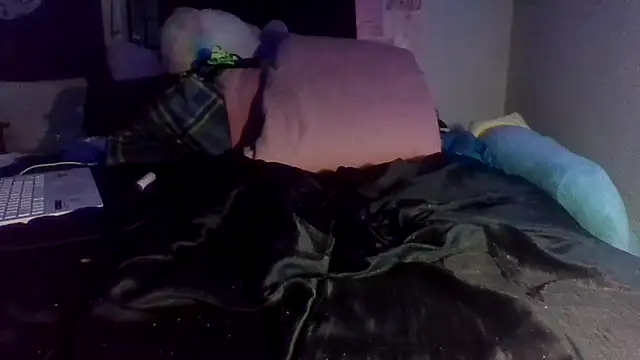 Snapshot of ATwinkie chatting on March 6, 2025, 6:30 am ATwinkie online show from March 6, 2025, 6:30 am