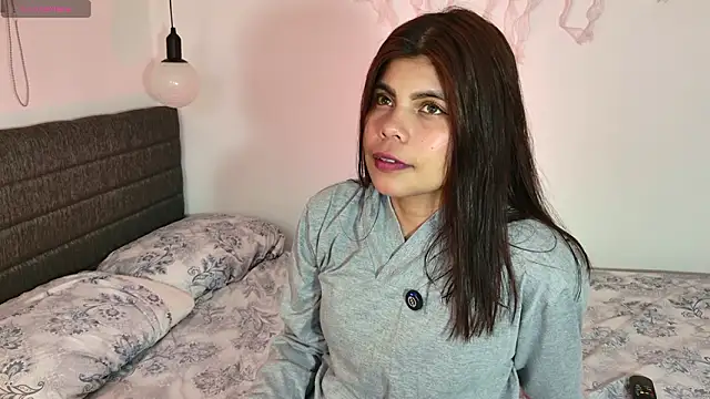 cutehanna1 online show from March 13, 2026, 11:11 pm