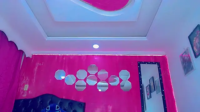 TiffanyMackensyy online show from November 12, 2025, 12:11 am