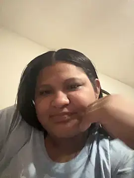 Anmaro05 online show from November 5, 2025, 4:56 am