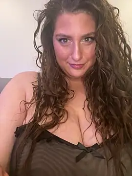 Snapshot of delinadelray chatting on February 2, 2025, 1:02 am delinadelray online show from February 2, 2025, 1:02 am