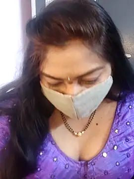 RomeoJuliet345 online show from March 6, 2026, 9:50 am